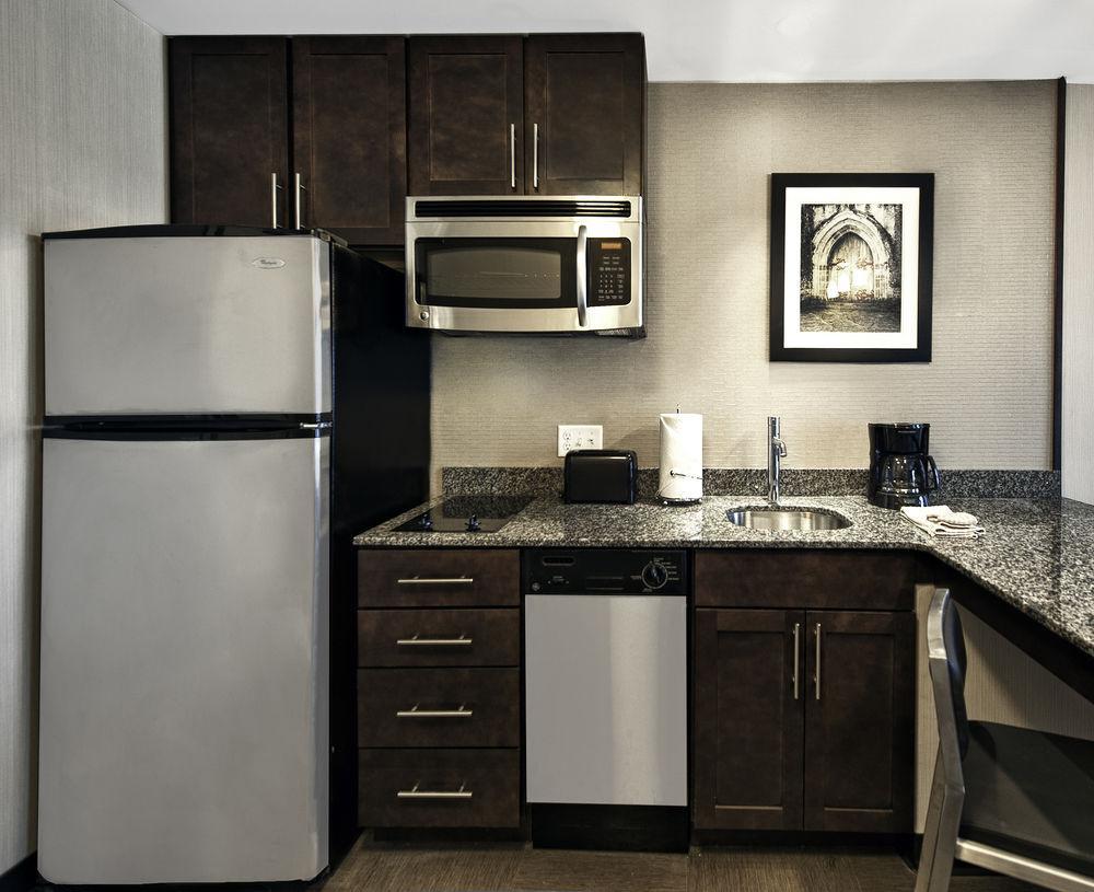 Residence Inn By Marriott Boston Needham Extérieur photo