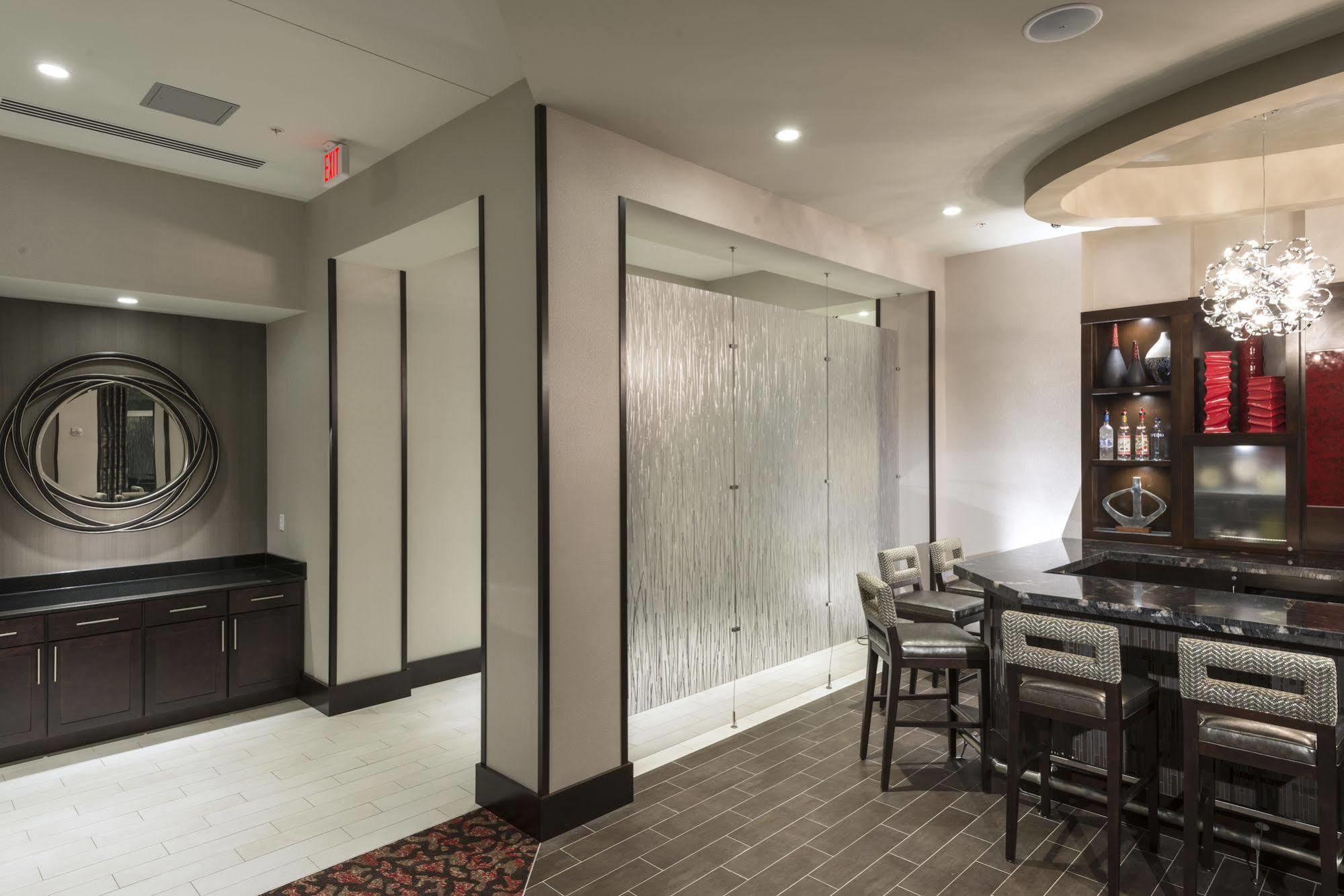 Residence Inn By Marriott Boston Needham Extérieur photo
